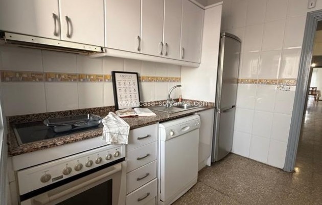 Resale - Apartment / flat - Torrevieja - Center