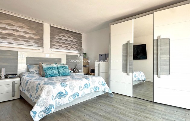 Resale - Villa - Orihuela Costa - Villamartín