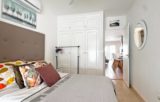 Resale - Villa - Orihuela Costa - Villamartín