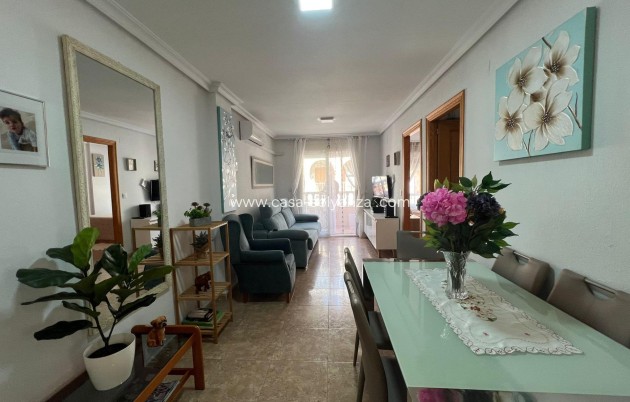 Resale - Apartment / flat - Torrevieja - Playa de los Locos
