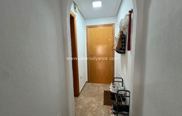 Resale - Apartment / flat - Torrevieja - Playa de los Locos