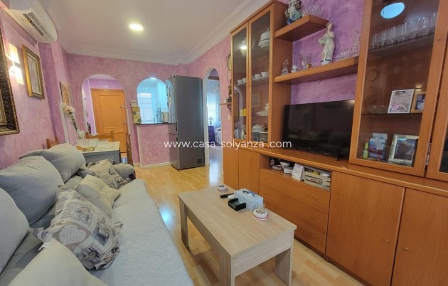 Resale - Apartment / flat - Torrevieja - Playa del Cura