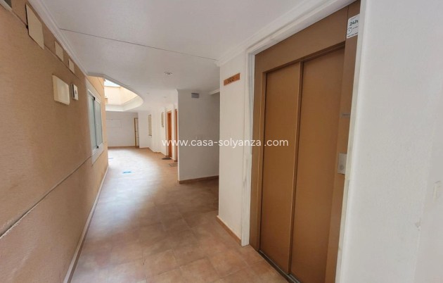 Resale - Apartment / flat - Torrevieja - Playa del Cura