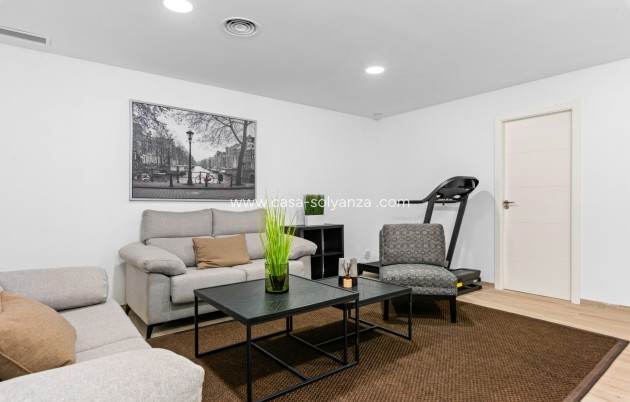 Revente - Villa - Orihuela-Costa - Lomas de Cabo Roig