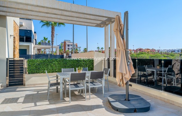 Revente - Villa - Orihuela Costa - Lomas de Cabo Roig