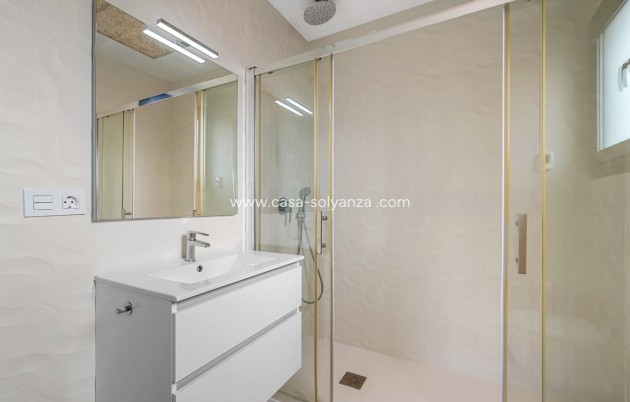 Revente - Villa - Orihuela Costa - Lomas de Cabo Roig