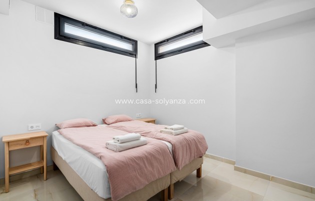 Revente - Villa - Orihuela Costa - Lomas de Cabo Roig