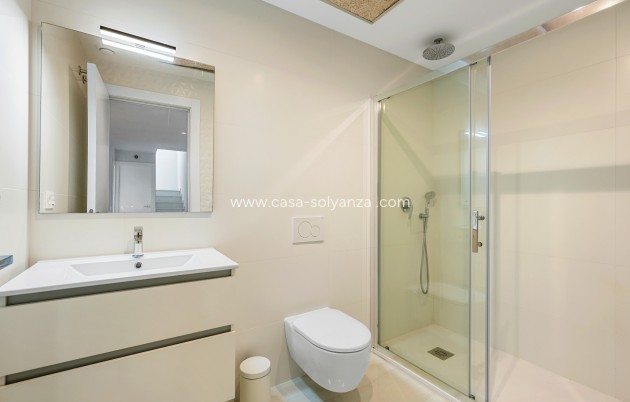 Revente - Villa - Orihuela Costa - Lomas de Cabo Roig