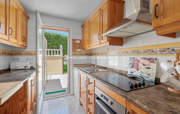 Wiederverkauf - Stadthaus - Orihuela Costa - La Zenia