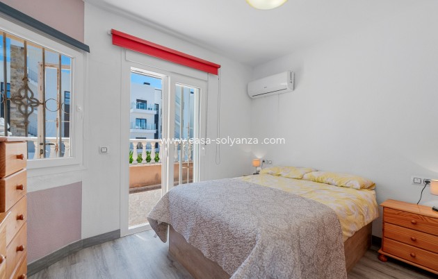 Wiederverkauf - Stadthaus - Orihuela Costa - La Zenia