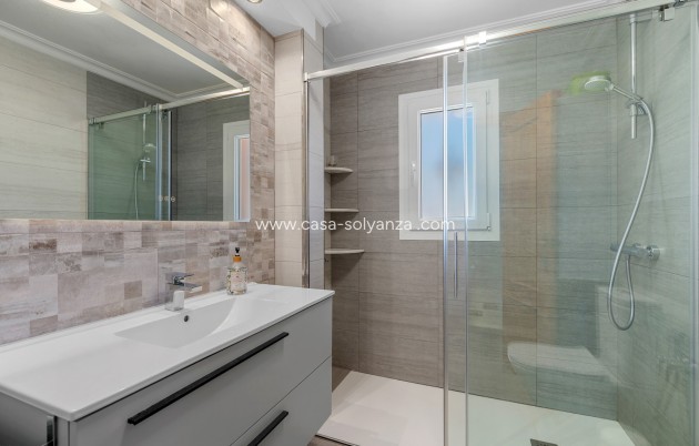 Wiederverkauf - Stadthaus - Orihuela Costa - La Zenia