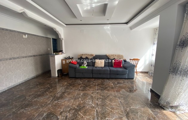 Resale - Apartment / flat - Torrevieja - Center