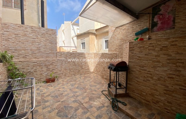 Resale - Apartment / flat - Torrevieja - Center
