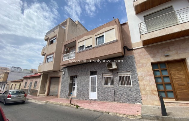 Resale - Apartment / flat - Torrevieja - Center