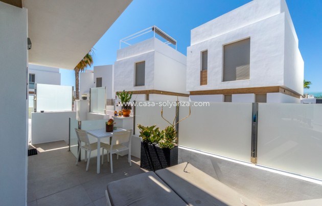 Revente - Villa - Orihuela - Villamartin