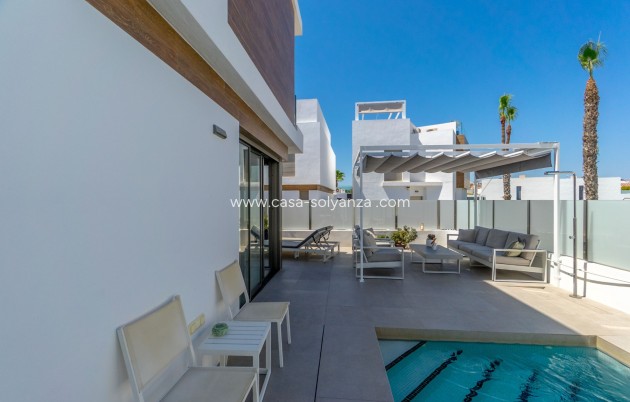 Revente - Villa - Orihuela - Villamartin