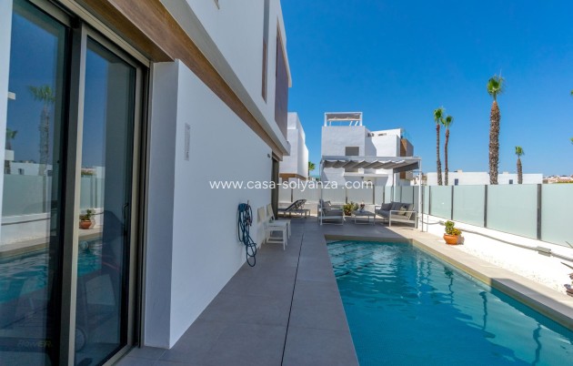 Revente - Villa - Orihuela - Villamartin