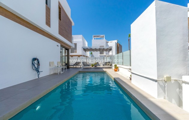 Revente - Villa - Orihuela - Villamartin