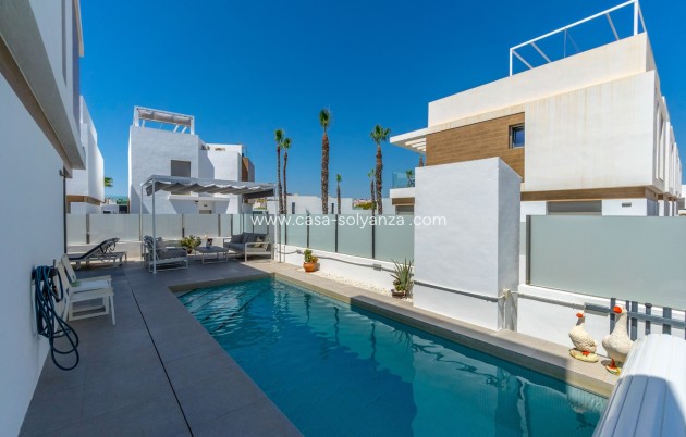 Revente - Villa - Orihuela - Villamartin