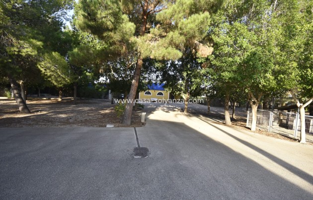 Herverkoop - Country Property/Finca - La Matanza