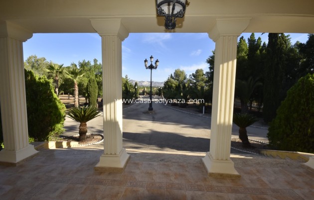 Herverkoop - Country Property/Finca - La Matanza