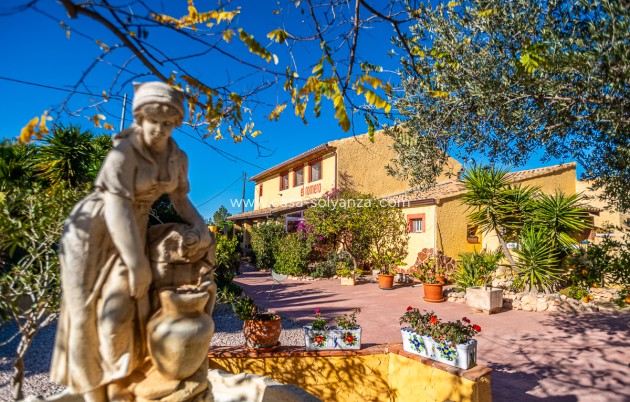 Wiederverkauf - Commercial Property - Hondón de las Nieves