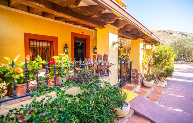 Wiederverkauf - Commercial Property - Hondón de las Nieves