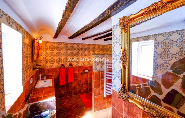 Wiederverkauf - Commercial Property - Hondón de las Nieves