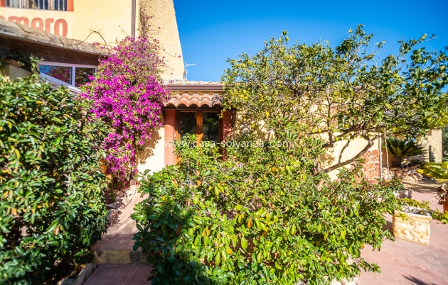 Wiederverkauf - Commercial Property - Hondón de las Nieves