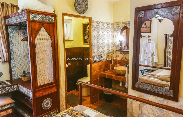 Wiederverkauf - Commercial Property - Hondón de las Nieves