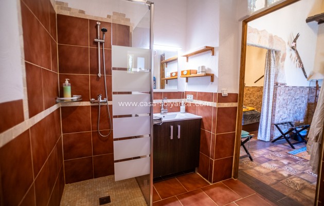 Wiederverkauf - Commercial Property - Hondón de las Nieves