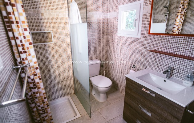 Wiederverkauf - Commercial Property - Hondón de las Nieves