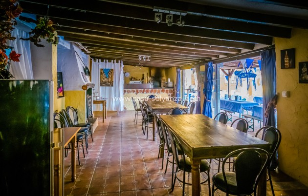 Wiederverkauf - Commercial Property - Hondón de las Nieves