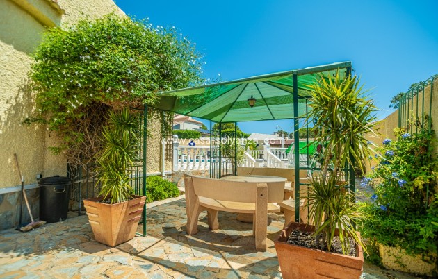 Revente - Villa - Torrevieja - La Siesta