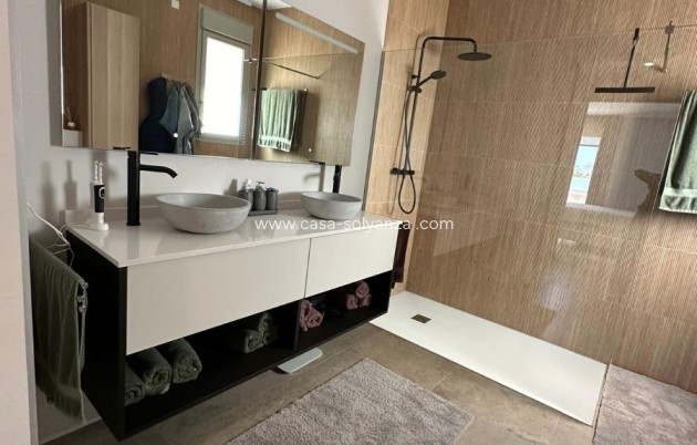 Resale - Villa - Benijofar
