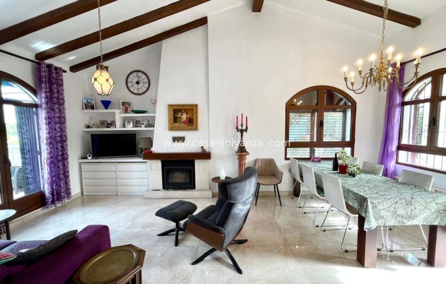 Wiederverkauf - Villa - Villamartin - Villamartín