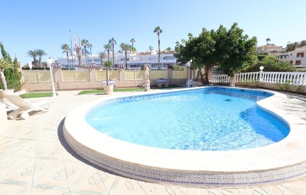Wiederverkauf - Villa - Cabo Roig - MUY CERCA DE LA PLAYA