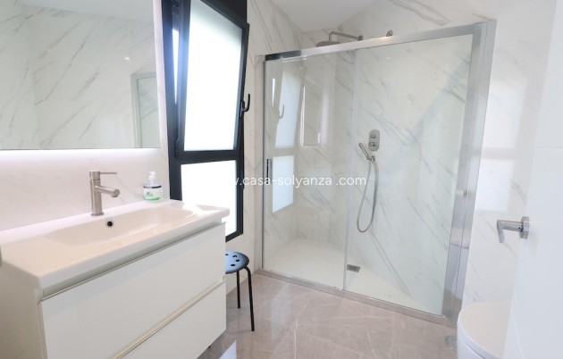 Wiederverkauf - Villa - Cabo Roig - MUY CERCA DE LA PLAYA