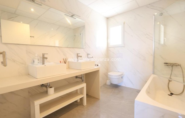 Wiederverkauf - Villa - Cabo Roig - MUY CERCA DE LA PLAYA