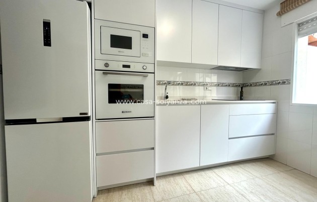 Revente - Maison de ville - Orihuela Costa - Campoamor