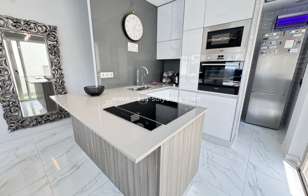 Wiederverkauf - Villa - Villamartin - Villamartín