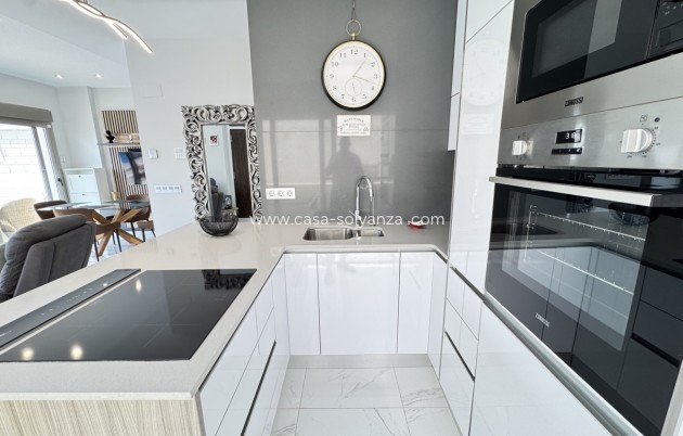 Wiederverkauf - Villa - Villamartin - Villamartín