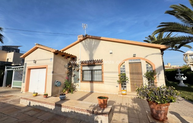 Revente - Villa - Cabo Roig