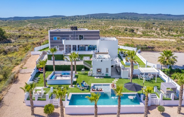 Wiederverkauf - Villa - Torremendo