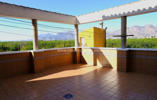 Wiederverkauf - Country Property/Finca - Orihuela