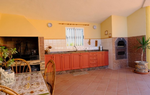 Wiederverkauf - Country Property/Finca - Orihuela