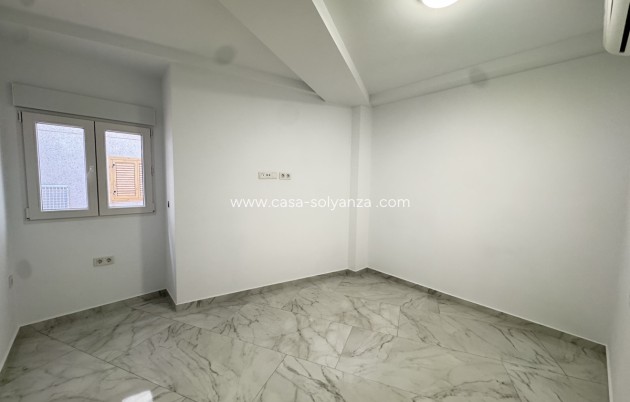 Resale - Apartment / flat - Torrevieja