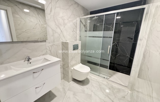 Resale - Apartment / flat - Torrevieja