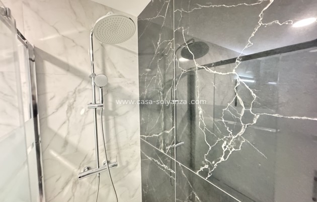 Resale - Apartment / flat - Torrevieja