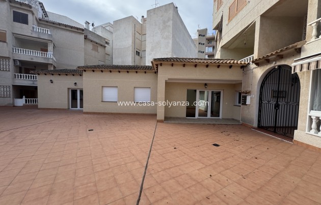 Resale - Apartment / flat - Torrevieja
